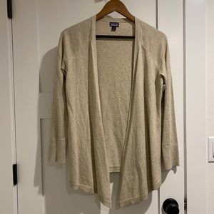Patagonia Beige Cardigan
